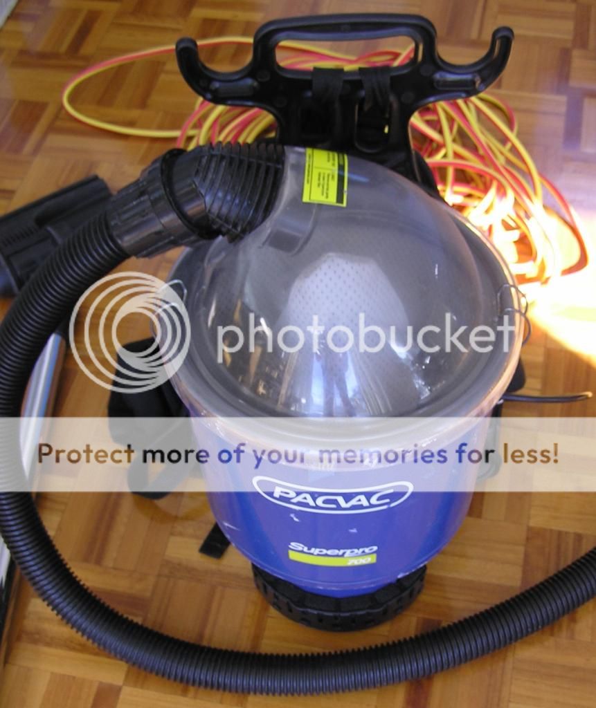 Pacvac Superpro 700 Commercial Backpack Vacuum Cleaner FOR Office